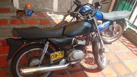 akt 100 2006 en ax de envigado solo matricula en 720000 inf 3233465339 muy bn motor asi como se ve