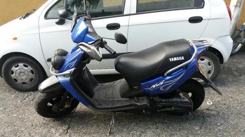 Excelente Yamaha Bwis 100