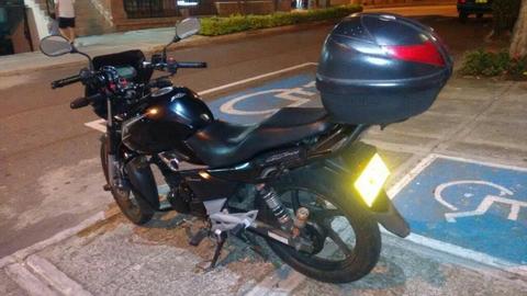 Moto Suzuki Gsr 150 2012