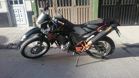 Vendo Xt600r Color Negro