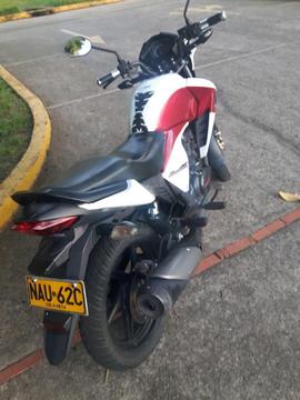 Vendo Permuto Moto Invicta 150