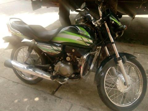 VENDO MOTO ECO DELUX MODELO 2015