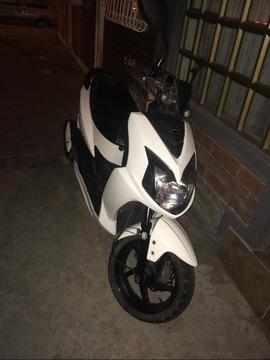 Vendo Moto Jet 4