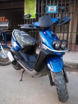 MOTO YAMAHA BWS 1