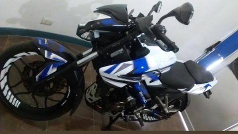 Ns 200 2015 Blanca