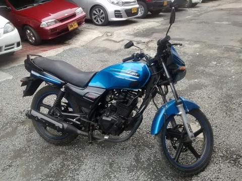 Akt Evo 150 Azul No Tiene Seguro Buena de Motor Como Nuevo