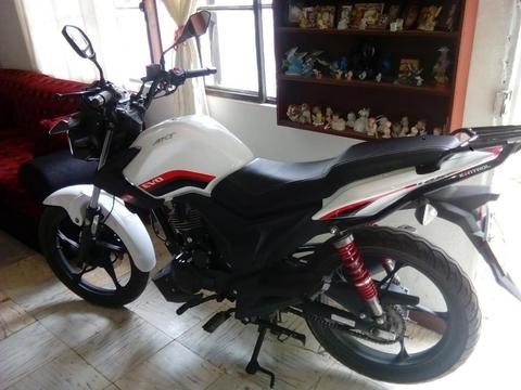 Moto Akt Evo 125 R3