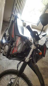 Vendo O Permuto Xtz125 Modelo 2017 Nueva