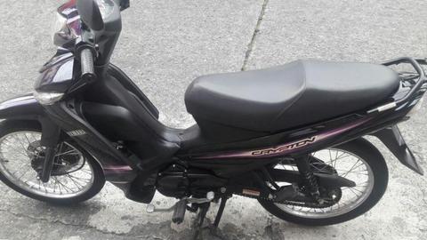 MOTO CRYPTON MODELO 2016 MUY BUEN ESTADO