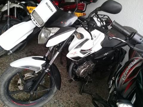 Moto Pulsar 135 Modelo 2013 con Soat