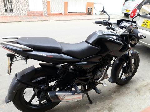 Vendo Pulsar 135 Modelo 2011