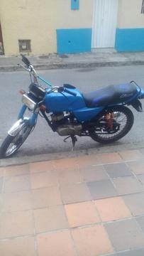 Vendo Ax100 Bonita Solo Targeta