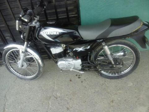 Se Vende Ax2 en Buen Estado Recien Pinta