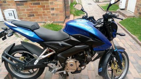 Vendo Ns 200mod 2014 sin Soat Ni Tecno