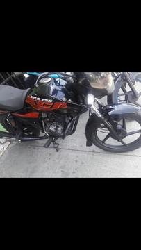 Motocicleta Xcd