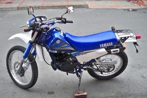 dt 125 modelo 2003 en perfectas condiciones y al dia $$2.000 000$$