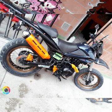 Vendo Moto Sm 200