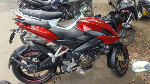 Pulsar Ns 200