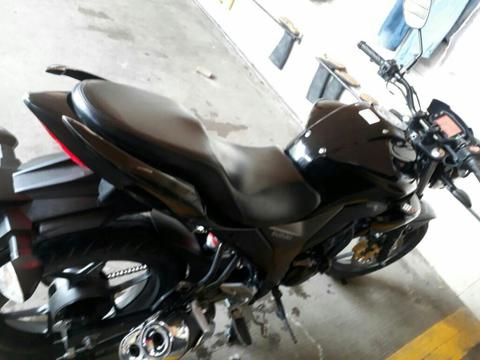 Vendo Hermosa Moto Ginxer Como Nueva