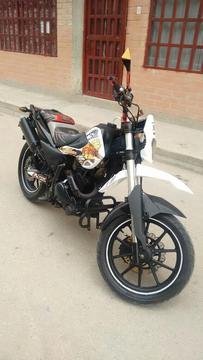 Moto 180 2014