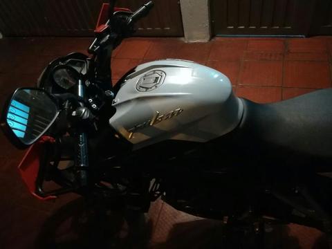 Super Gangaso Moto Pulsar Ns200