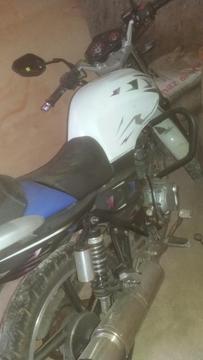 Vendo Moto