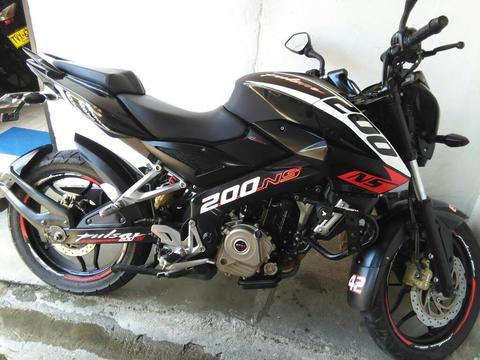 Vendo Moto Pulsar 200 Ns 2014