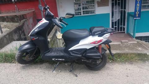 Vendo Moto en Buen Estado