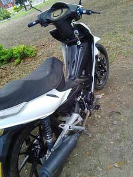 Vendo Moto Ak Tflex125