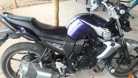 Fz 16 Modelo 2015 en Excelente Estado