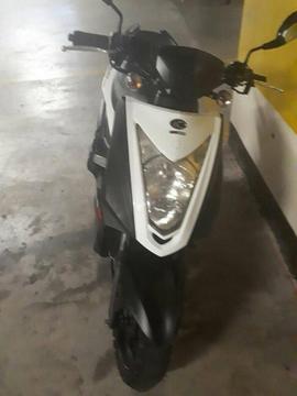 Se vende moto agilyty