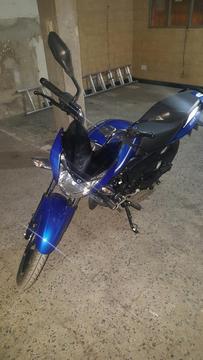 Se Vende Moto Discover 150 en Perfecto E