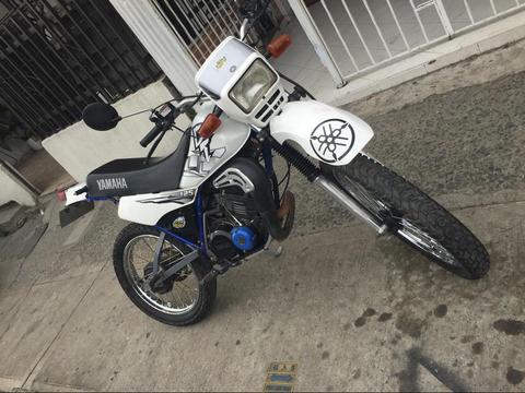 Dt 125 Hermosa Blanca