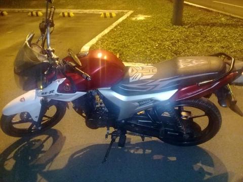 Moto Szr 150 de Yamaha
