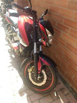 Moto Pulsar 200 Ns