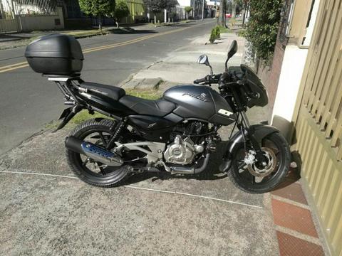 Vendo Pulsar 180 Modelo 2017 14000km Pap