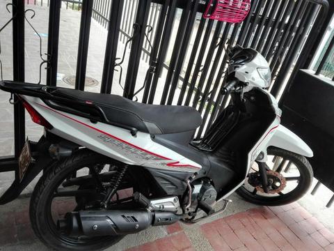 Vendo Akt 110 Modelo 2017