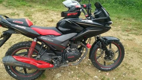 Vendo Ermosa Moto Barata