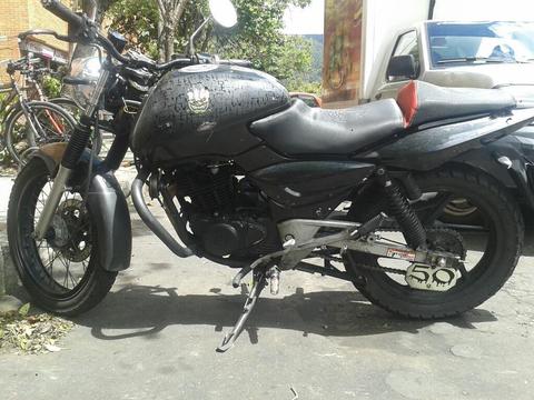 Vendo Pulsar Dtsi 180 Cafe Racer