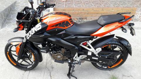 Pulsar 200 Ns 2016