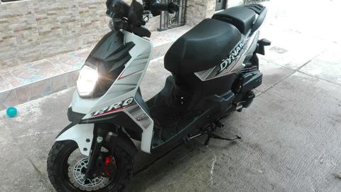 Vendo Moto Akt-dinamicpro en Giron