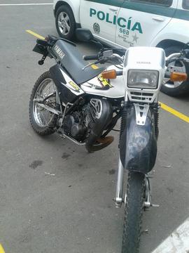 Vendo Dt 125 con Papeles Al Dia Cambio