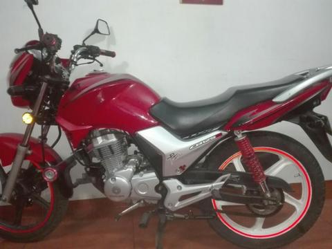 Vendo Moto Honda Cbr Power Sport 2014