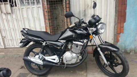 Vendo Gs 125 Modelo 2015