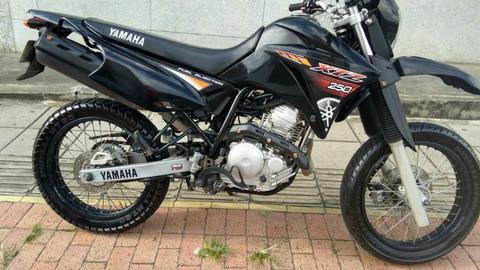 Vendo Xtz 250 2014!!!