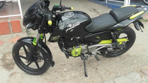 Pulsar 180. Modelo. 2016