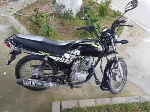 Moto ax4 Modelo 2014