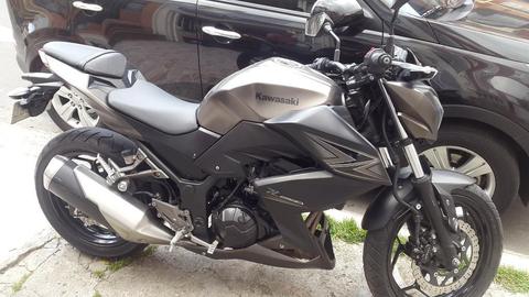 Moto Kawasaki Er 250c My16