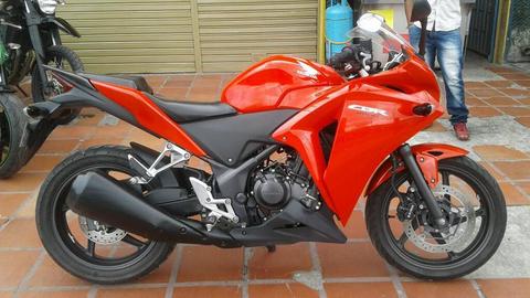 Se Vende Hermosa Honda Cbr 250 Mod 2015