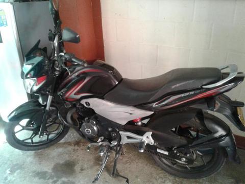 Vendo Discover 125 2015